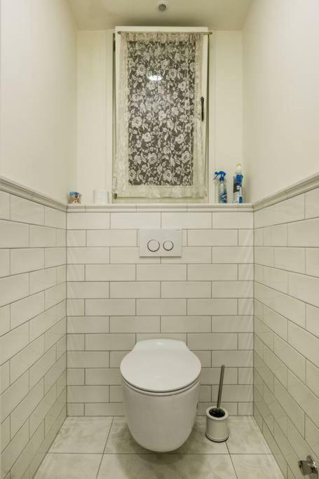 Main Street Apartment Budapest Bagian luar foto